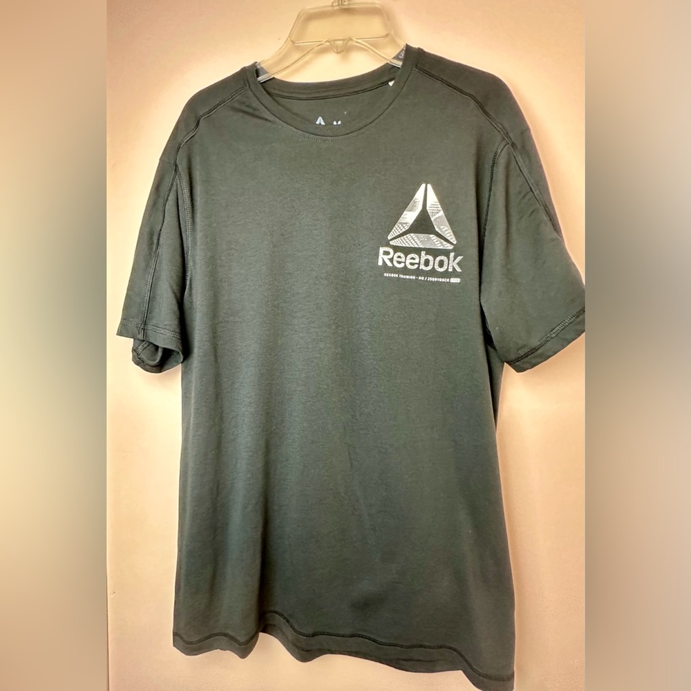 Reebok Men’s short-sleeve shirt